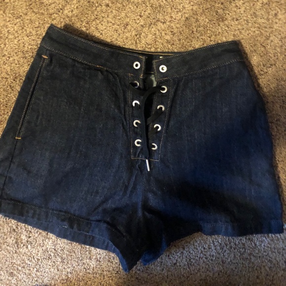 Reg and Bone Jean short - Picture 3 of 3